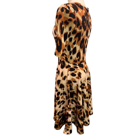 Medium LulaRoe Nicole Dress Scoop Neck Animal Print - Picture 5 of 9